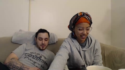 shyfreaksfantasycouple  25-12-2022